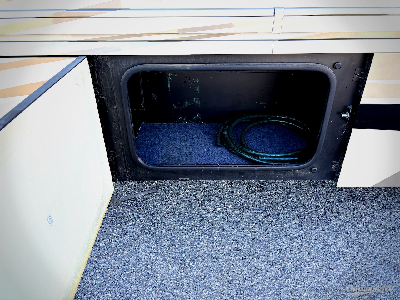 2014 Winnebago Sightseer 33C Photo 19