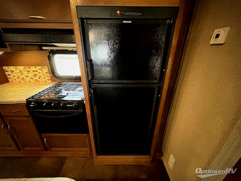 2016 Coachmen Apex Ultra-Lite 259BHSS RV Photo 4