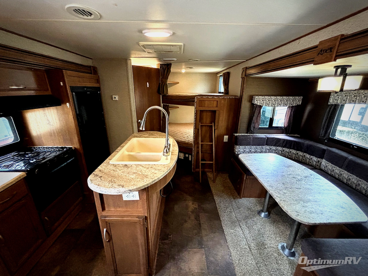 2016 Coachmen Apex Ultra-Lite 259BHSS Photo 4