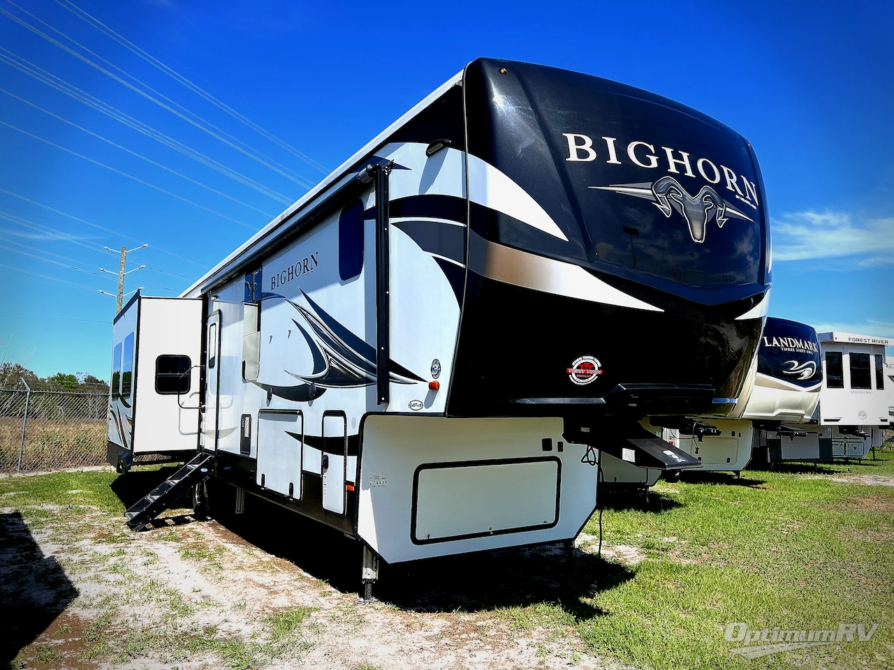 2019 Heartland Bighorn 3871FBO Photo 1