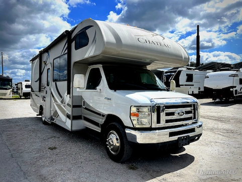Used 2014 Thor Chateau 26A Featured Photo