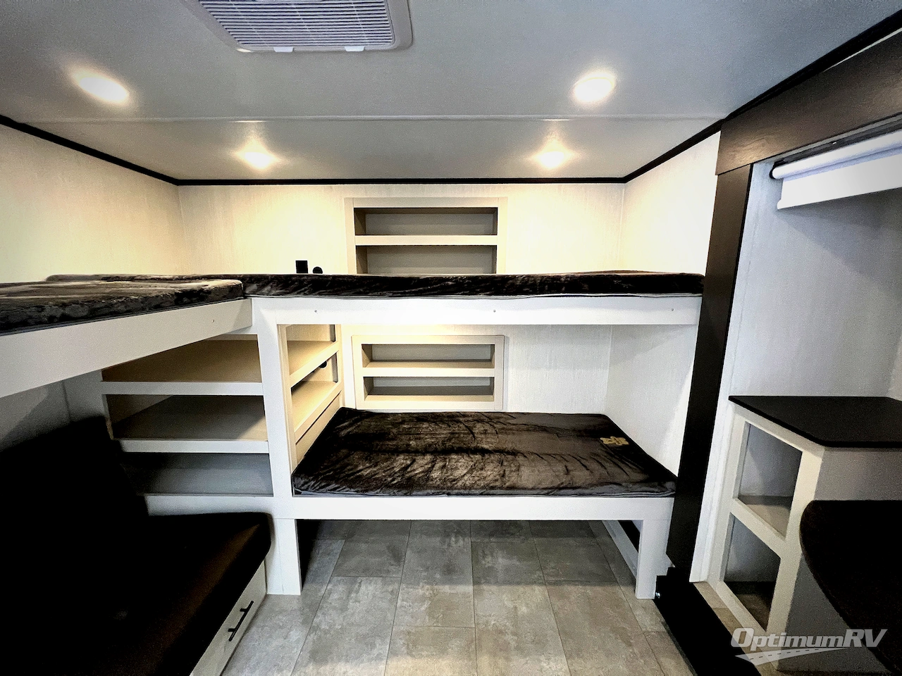 2026 Prime Time Crusader FAM37 Photo 29