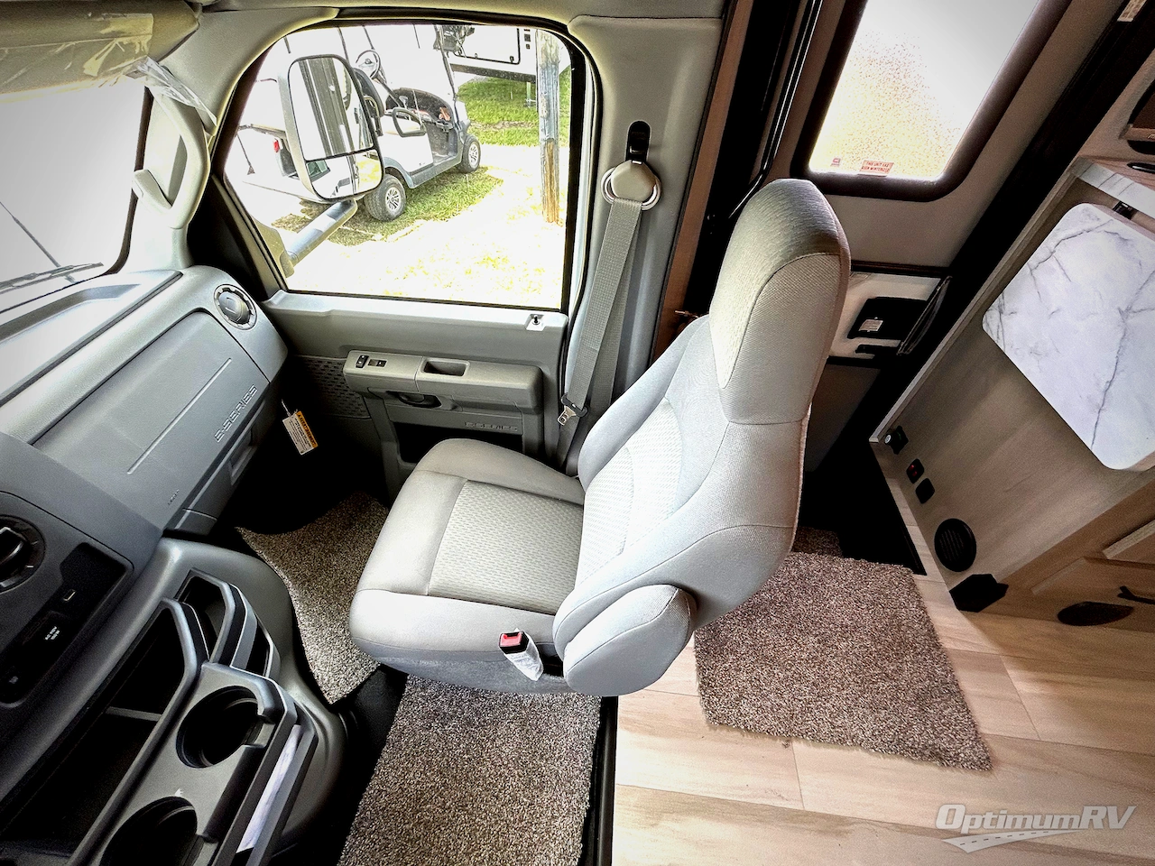 2026 Forest River Sunseeker 2350ALEF Photo 9