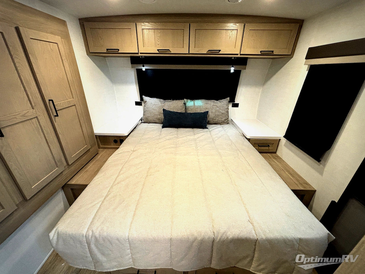 2026 Forest River Flagstaff Micro Lite 25SRK Photo 7