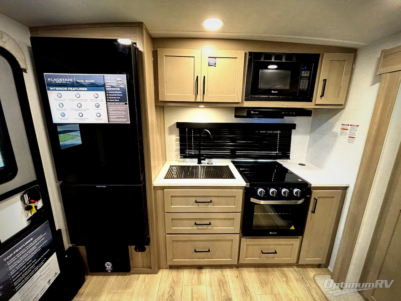 2026 Forest River Flagstaff Micro Lite 25SRK Photo 14