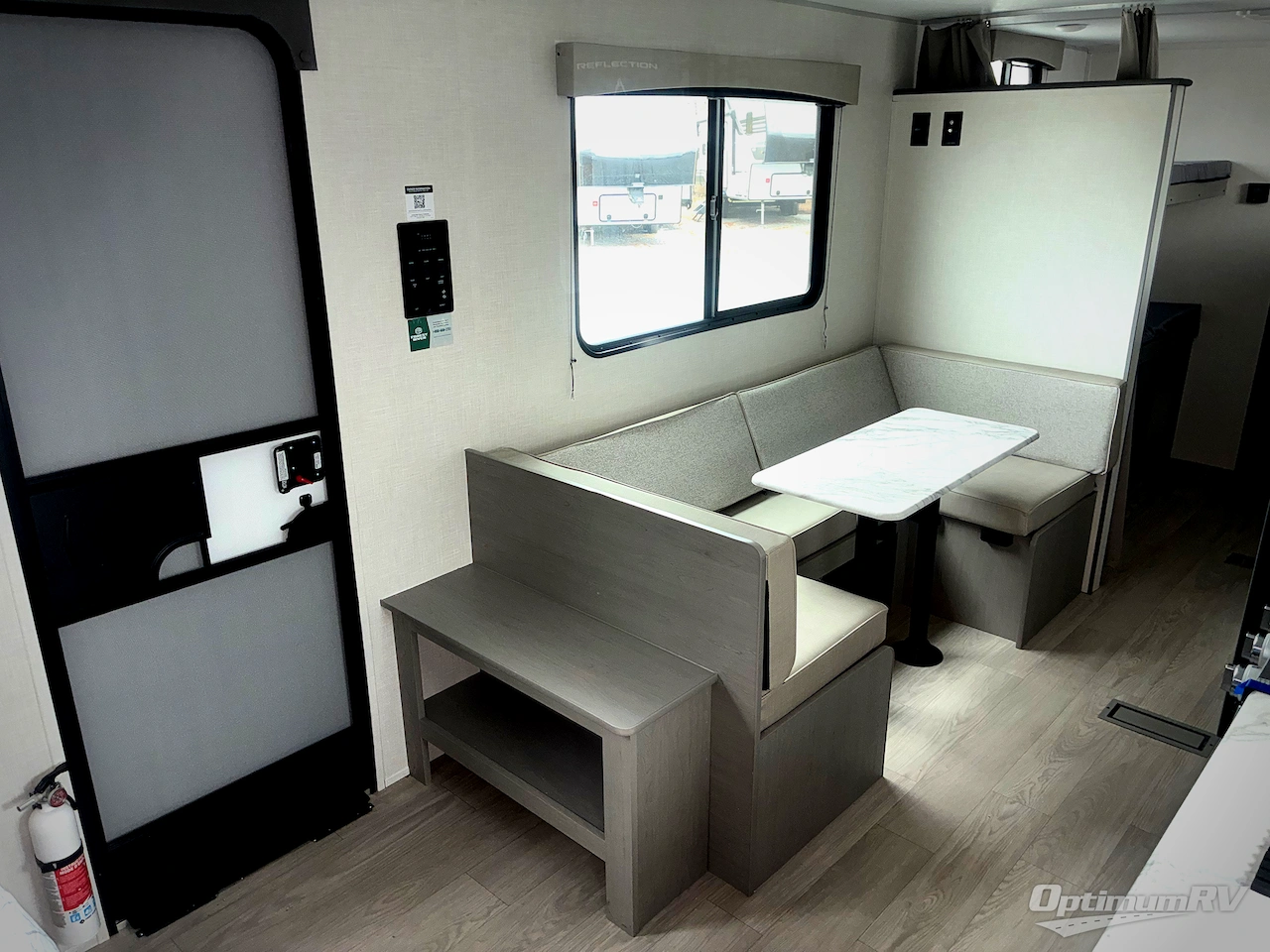 2026 Forest River Viking 5K Series 25QBH Photo 6