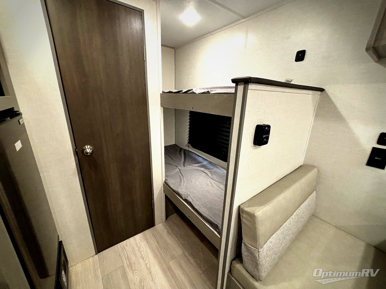 2026 Forest River Viking 3K Series 17BH Photo 11