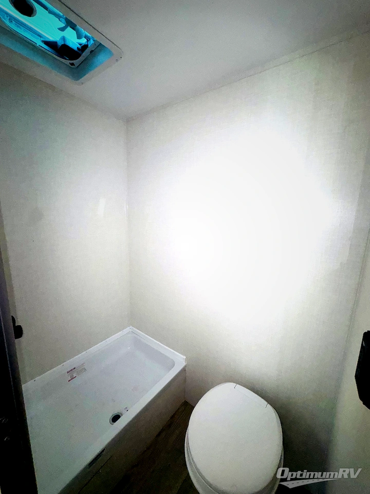 2026 Forest River Viking 3K Series 17BH Photo 8