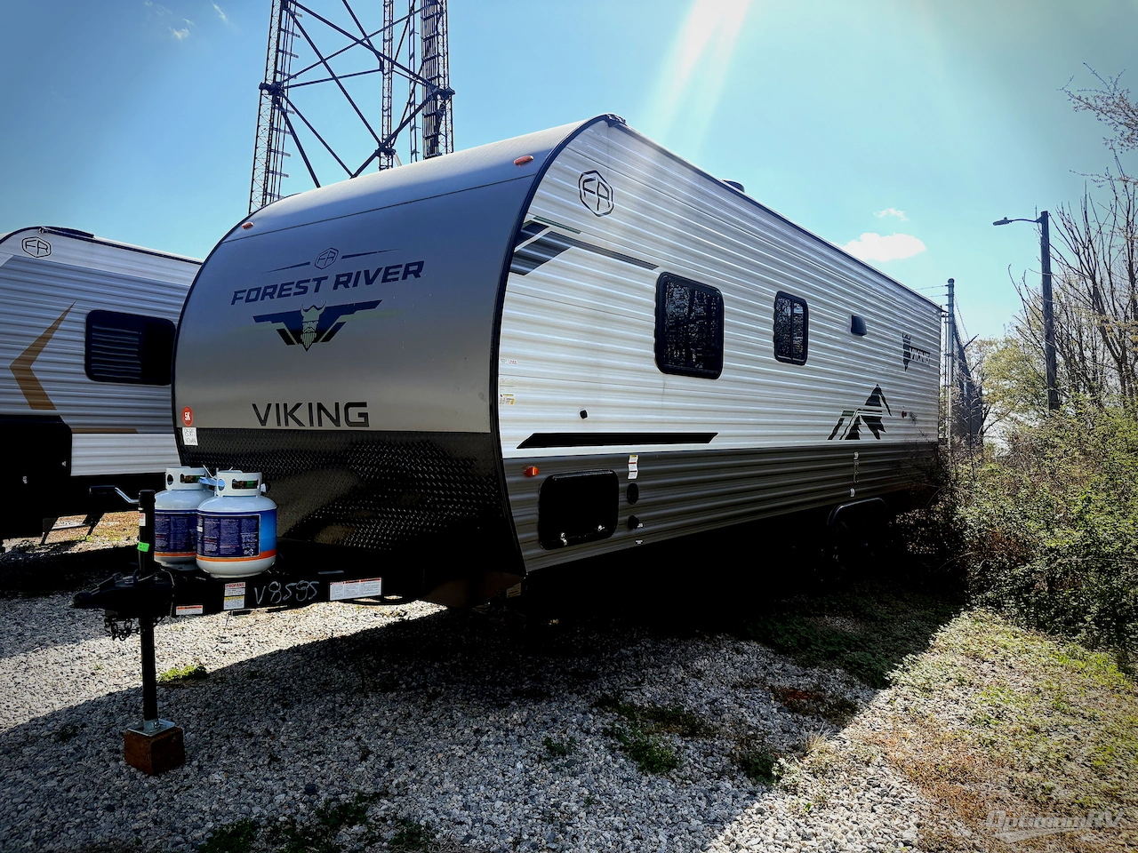 2026 Forest River Viking 5K Series 26BH Photo 3