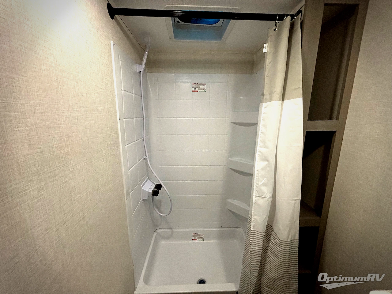 2026 Forest River Viking 5K Series 26BH Photo 15