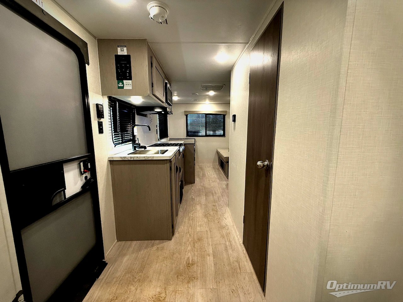 2026 Forest River Viking 5K Series 242MK Photo 5