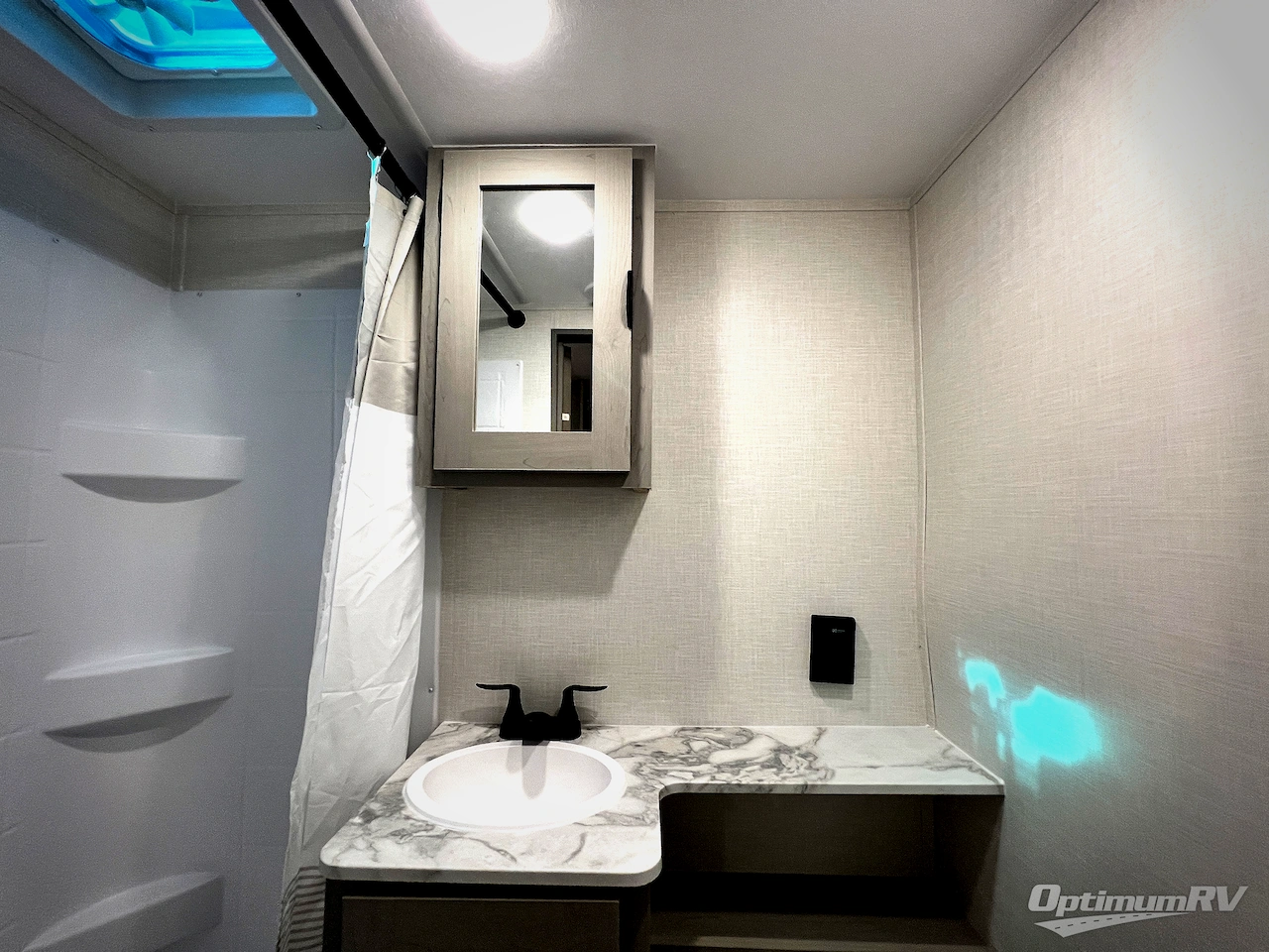 2026 Forest River Viking 5K Series 242MK Photo 15