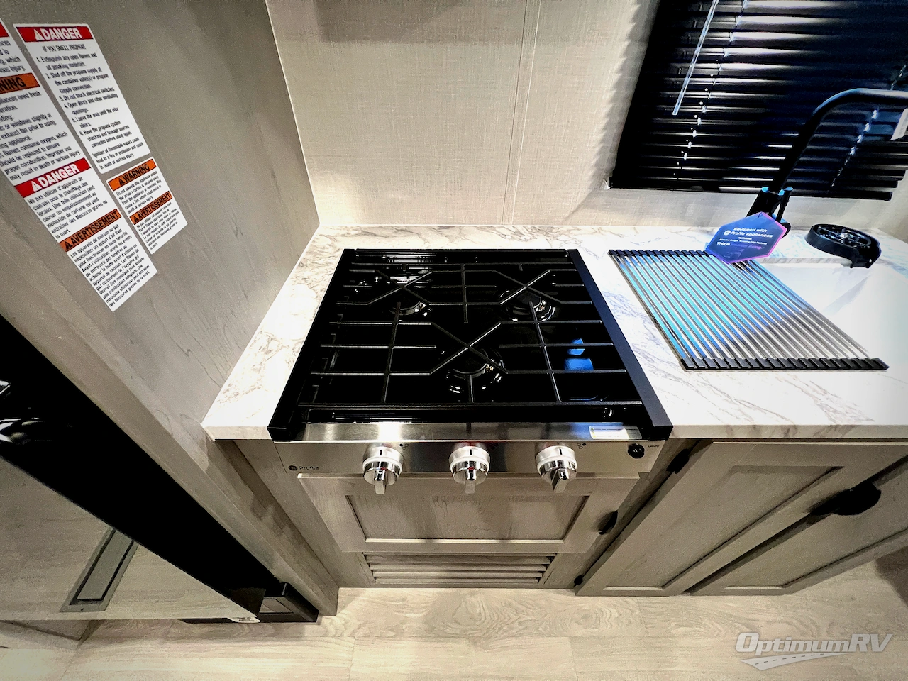 2026 Forest River Viking 5K Series 25QBH Photo 9