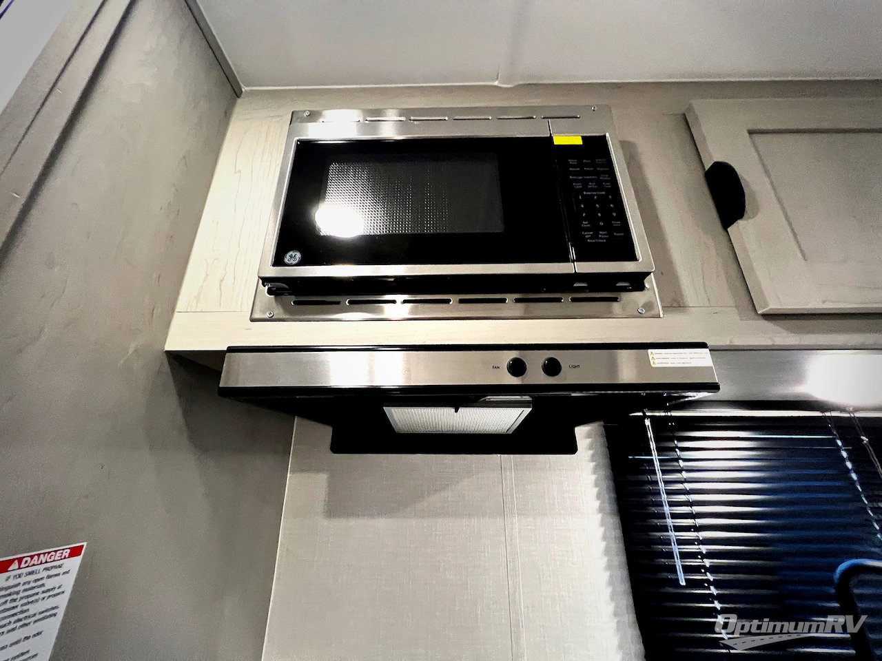 2026 Forest River Viking 5K Series 25QBH Photo 10