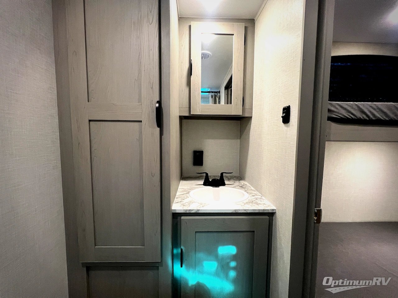 2026 Forest River Viking 5K Series 25QBH Photo 30