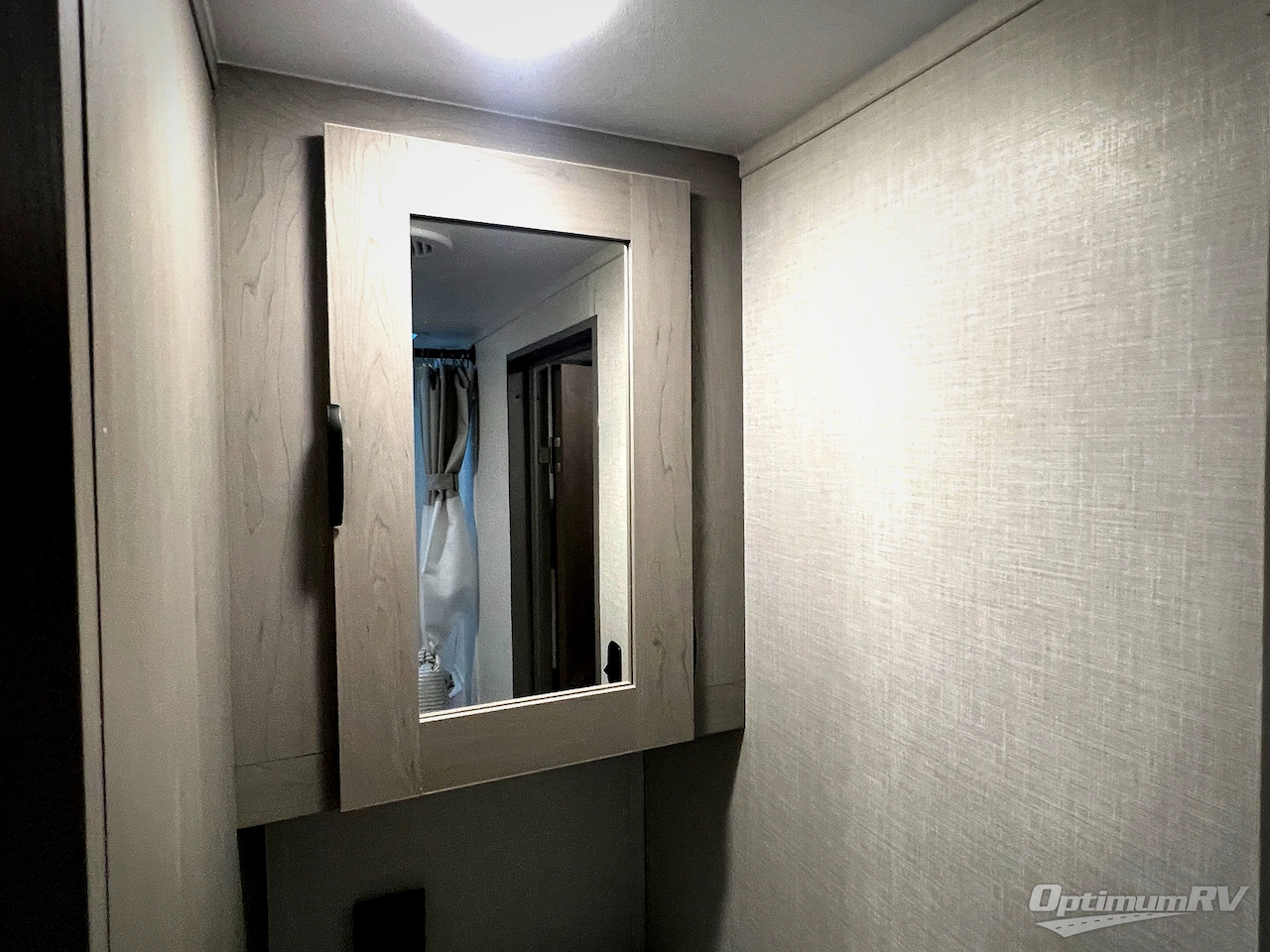 2026 Forest River Viking 5K Series 25QBH Photo 32