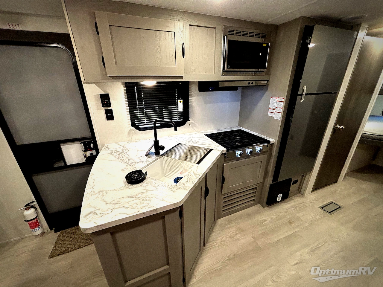 2026 Forest River Viking 6K Series 262DBS Photo 9