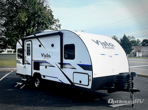 Used 2023 Gulf Stream Vista Cruiser 19TWD Featured Photo