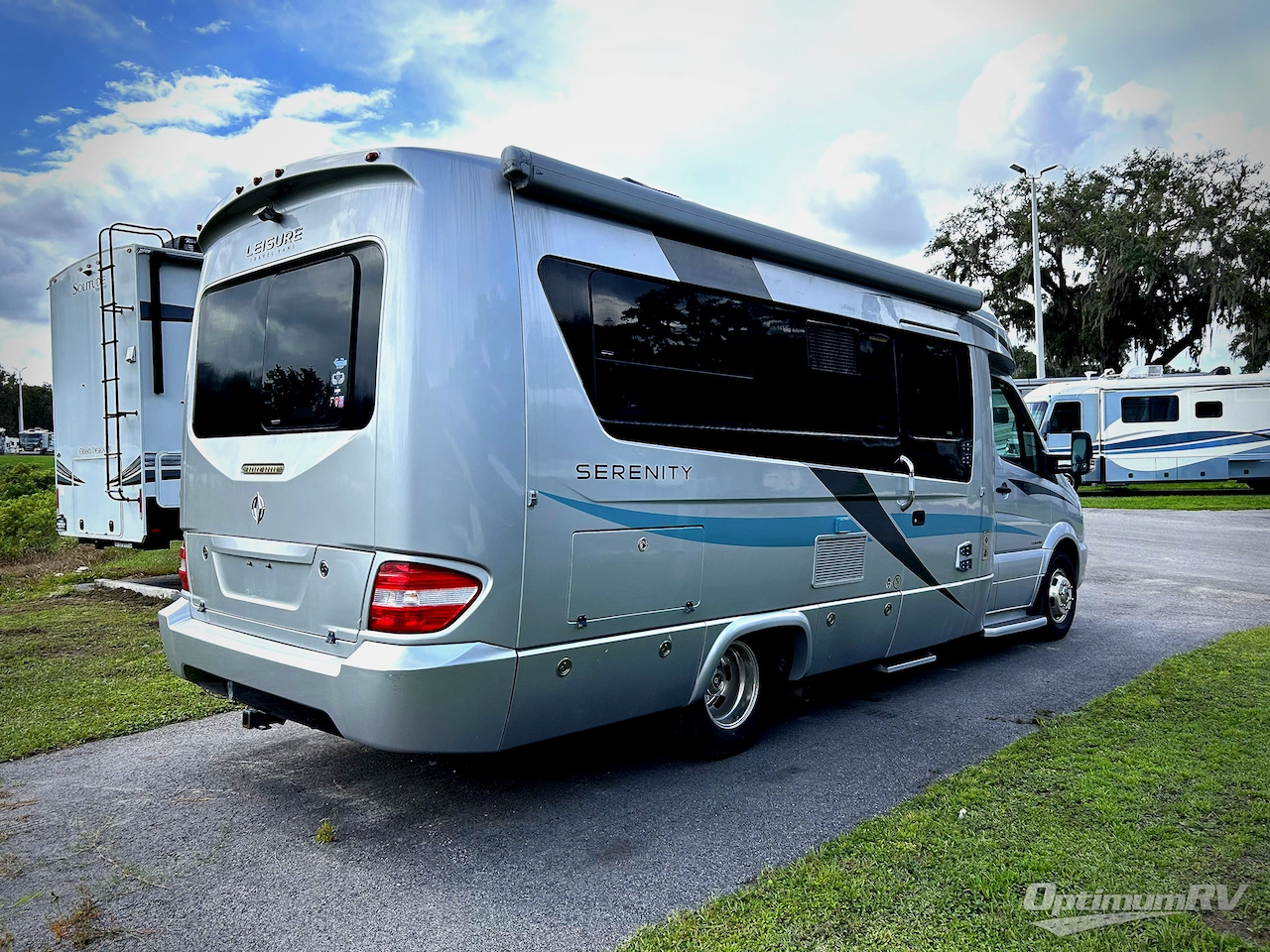 2014 Leisure Travel Serenity 24CB Photo 2