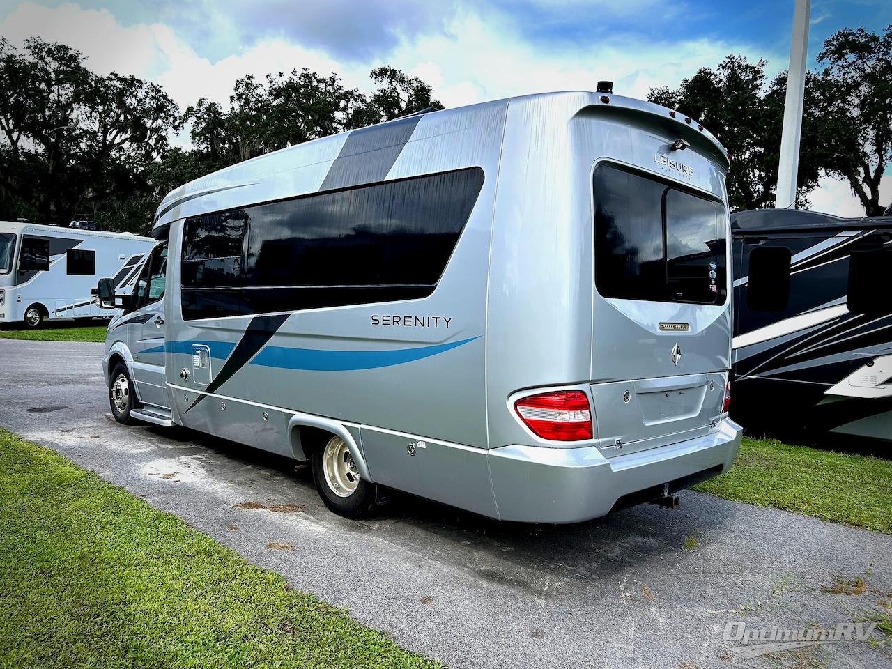 2014 Leisure Travel Serenity 24CB Photo 3