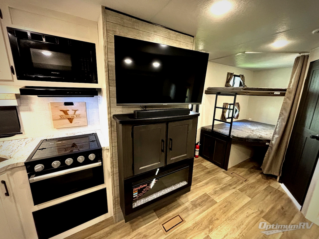 2025 Venture SportTrek ST261VBH Photo 9