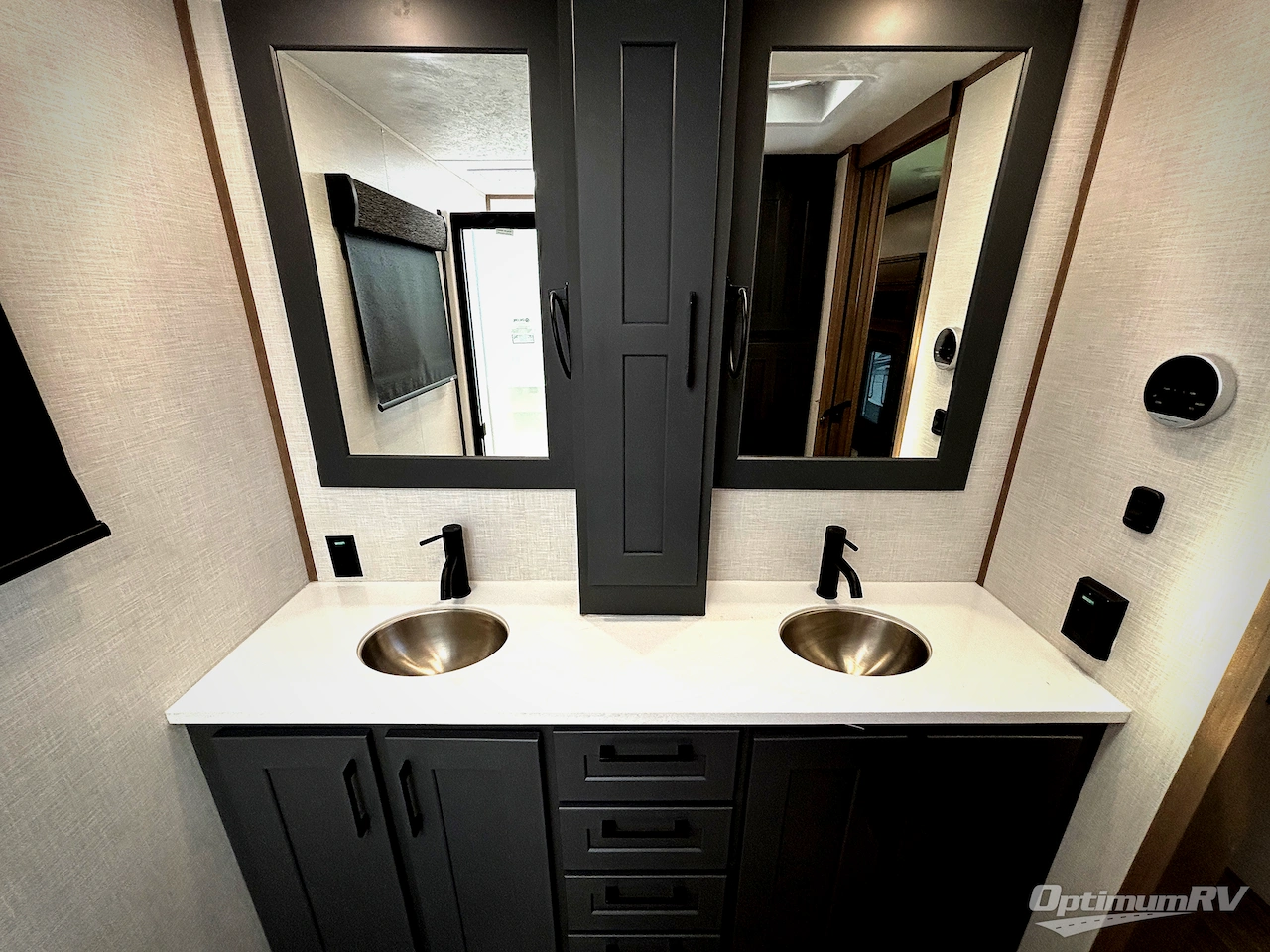 2025 KZ Durango Gold 391RKF Photo 14