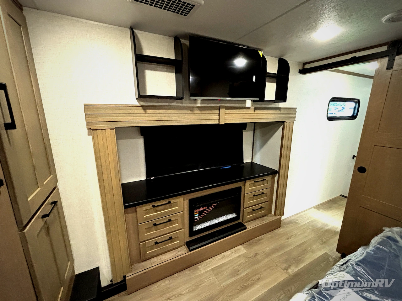2025 KZ Durango Gold 391RKF Photo 12
