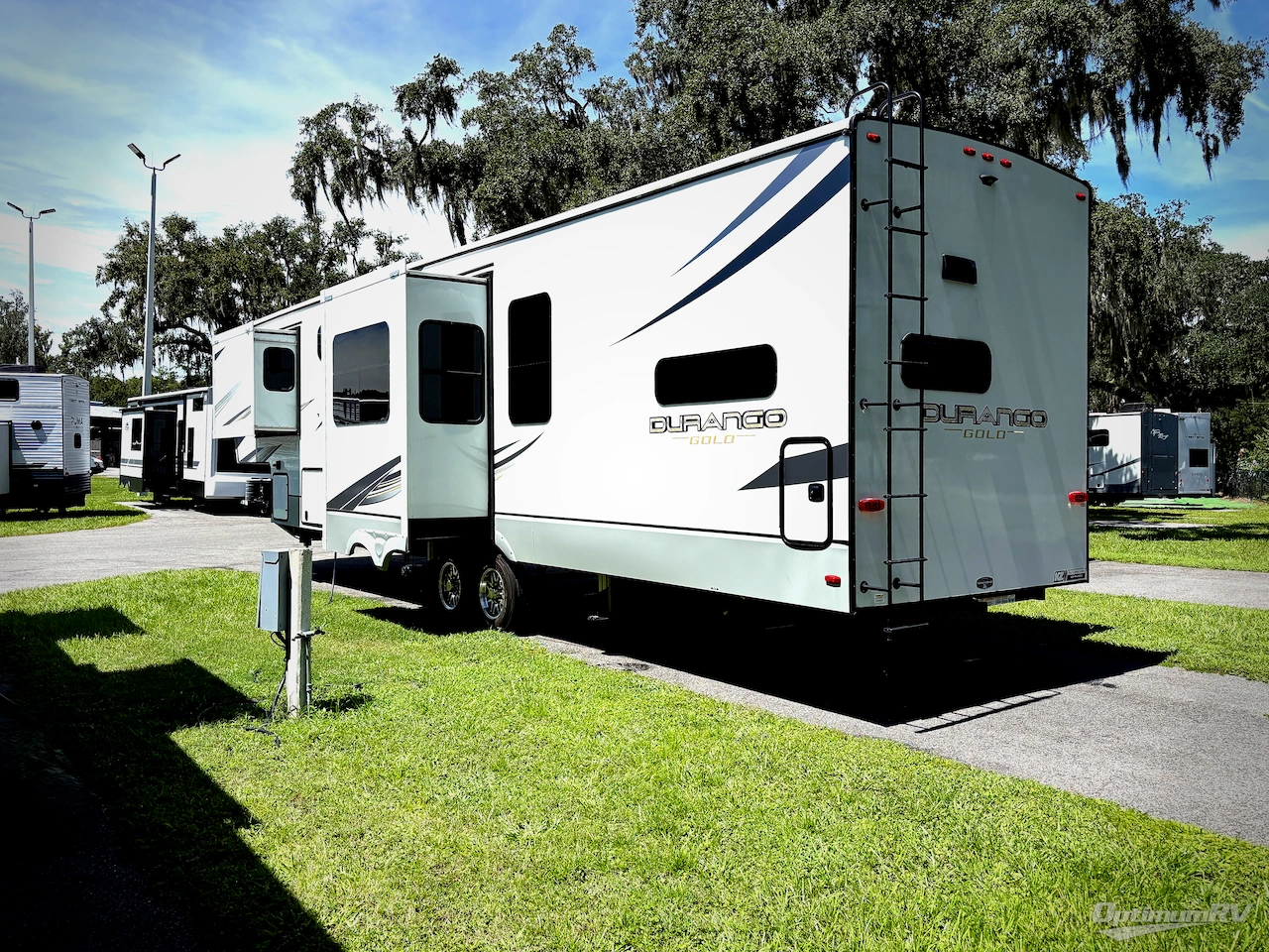 2025 KZ Durango Gold 391RKF Photo 3