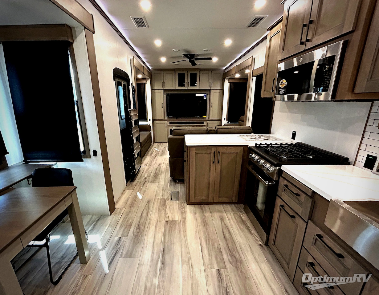 2026 KZ Durango Gold 393MKF Photo 4