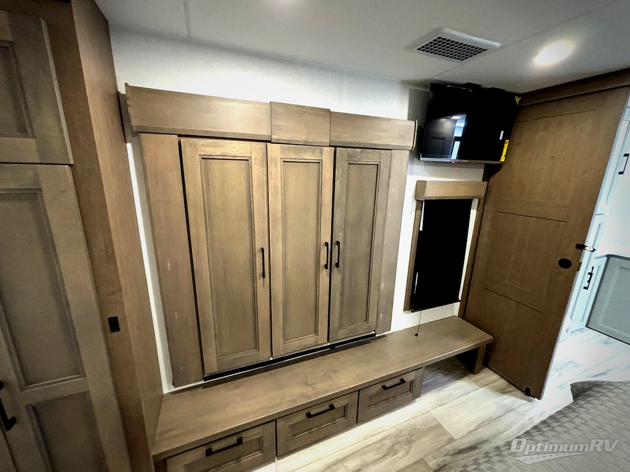 2026 KZ Durango Gold G388FLS Photo 21