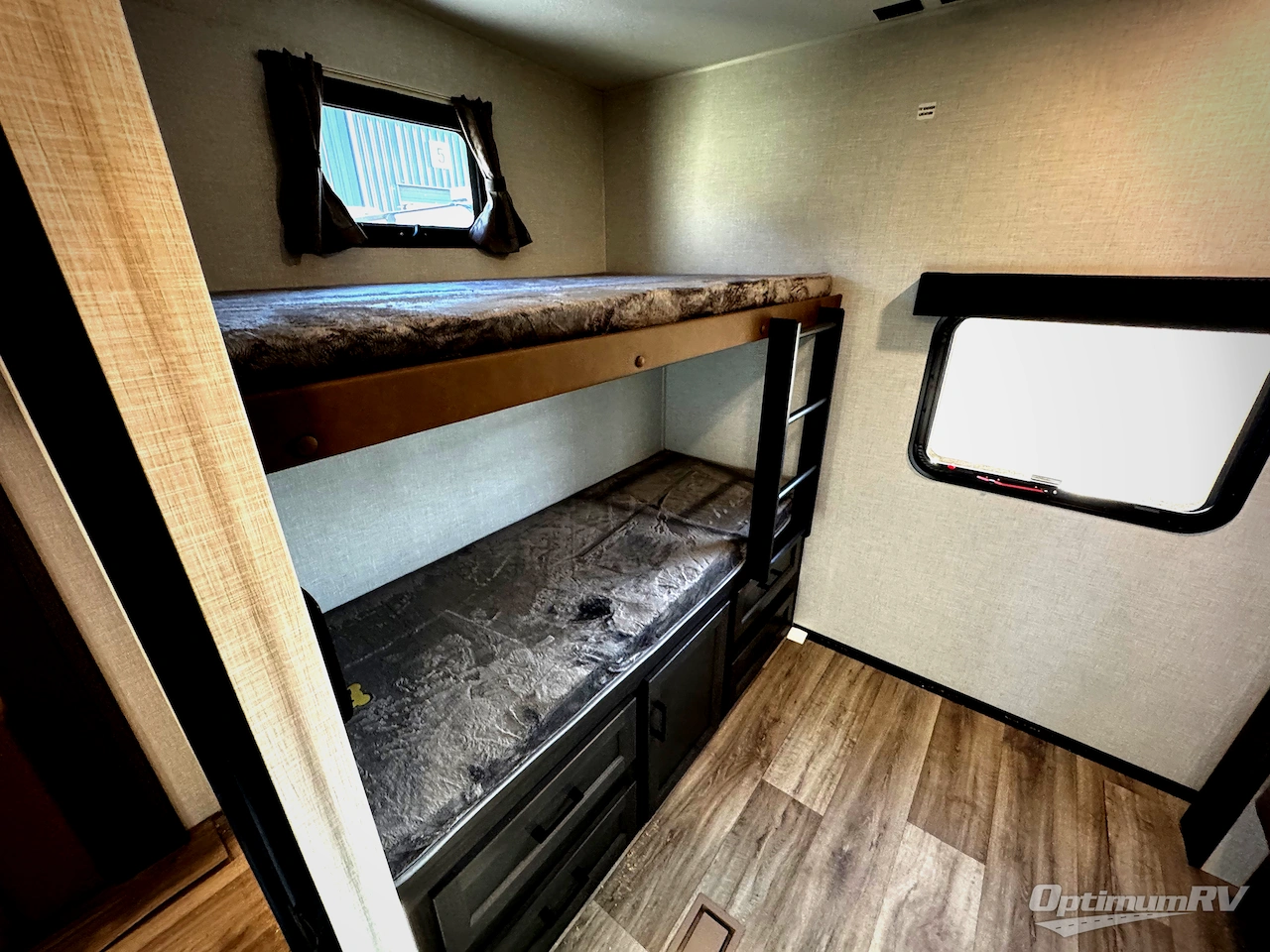 2026 Venture SportTrek Touring Edition STTF354VBH Photo 14