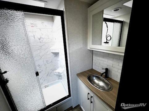 2026 Venture SportTrek Touring Edition STT343VIK RV Photo 4