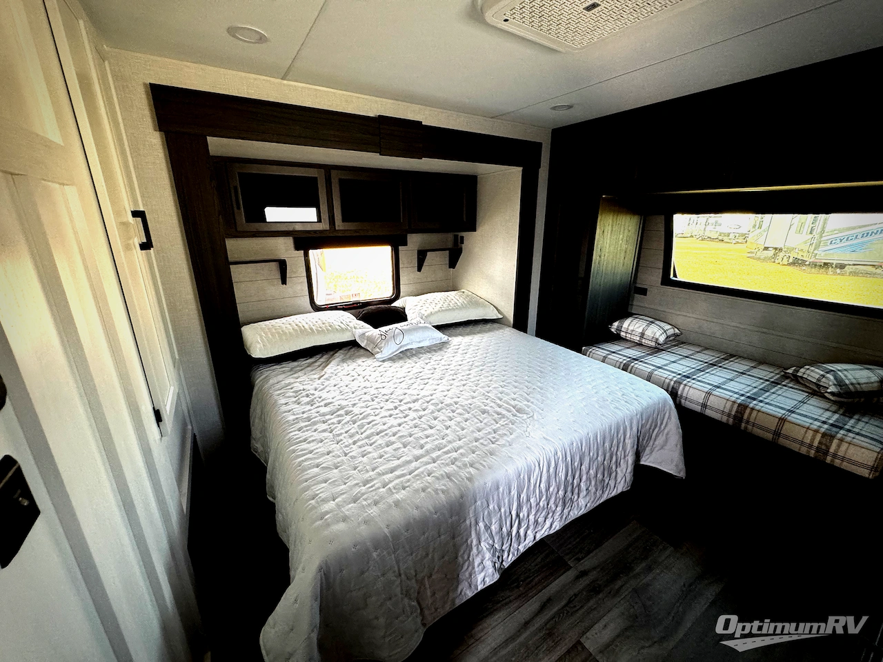 2026 Venture SportTrek Touring Edition STT343VIK Photo 12