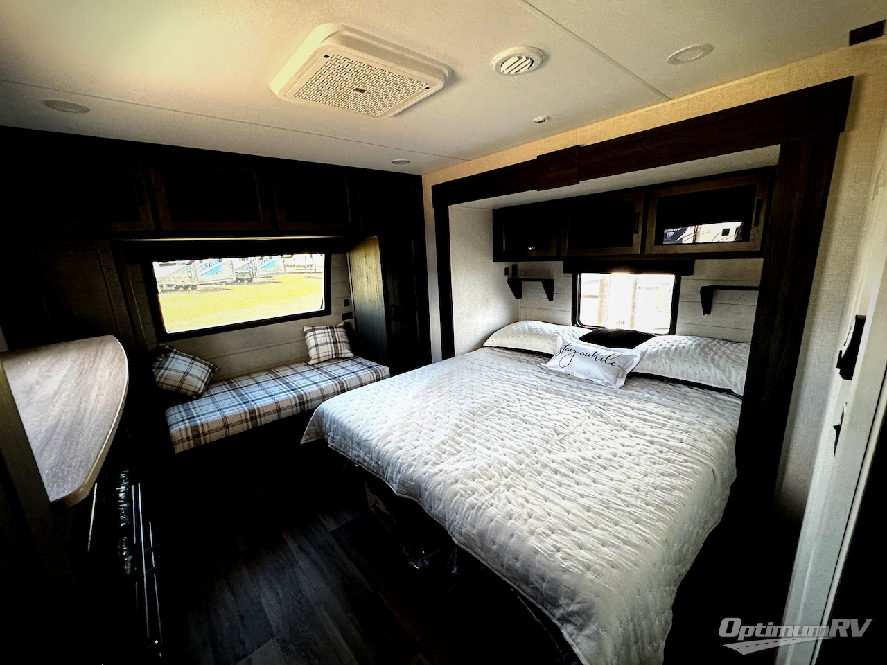 2026 Venture SportTrek Touring Edition STT292VRB Photo 6