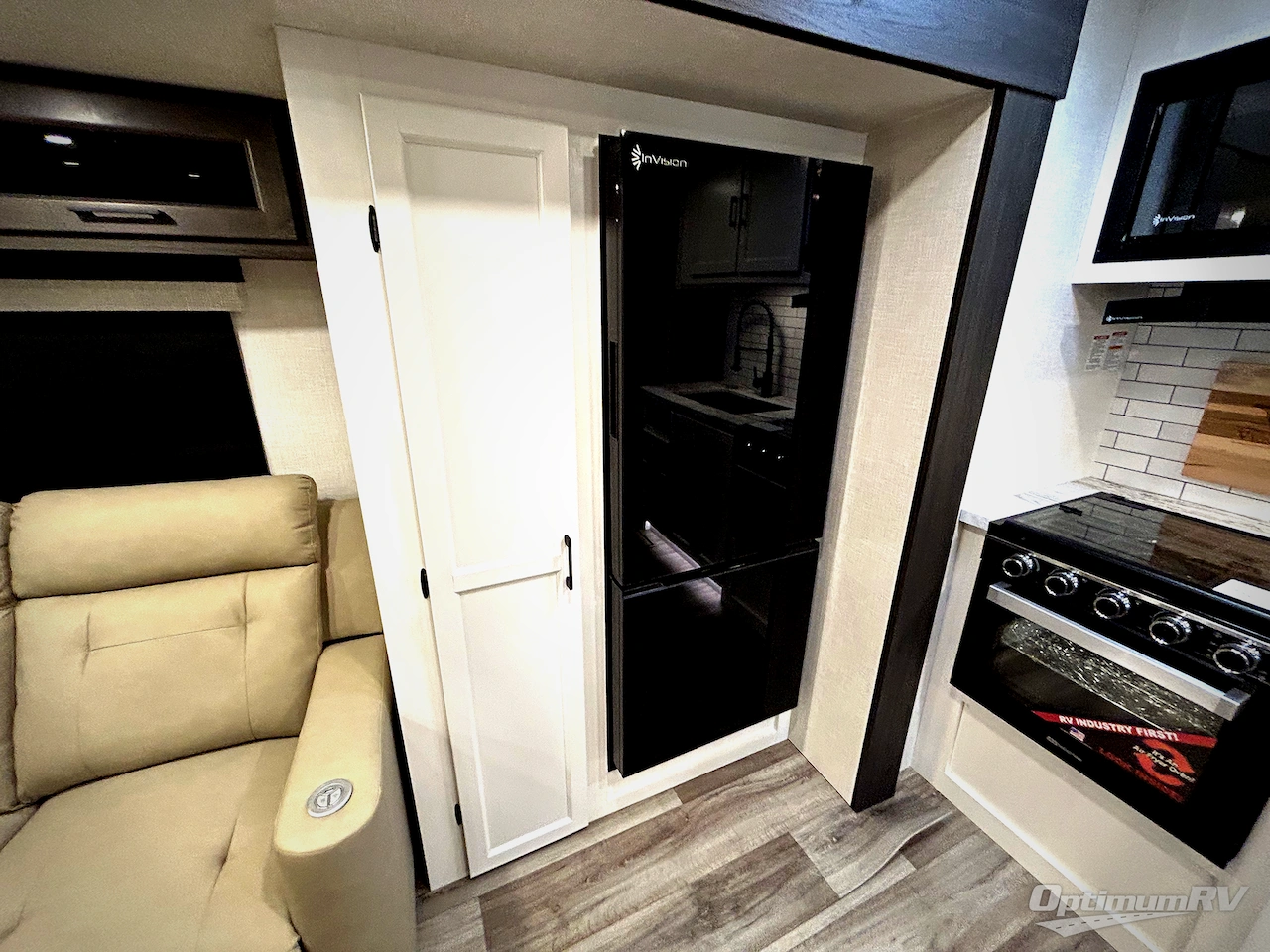 2026 Venture SportTrek ST271VRB Photo 9