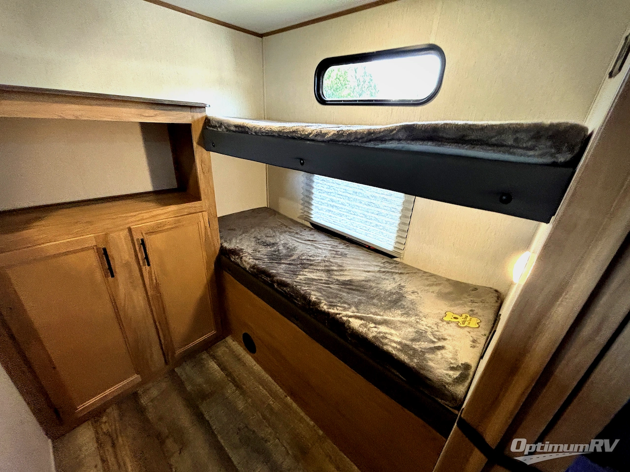2023 Forest River Cherokee Alpha Wolf 30DBH-L Photo 18