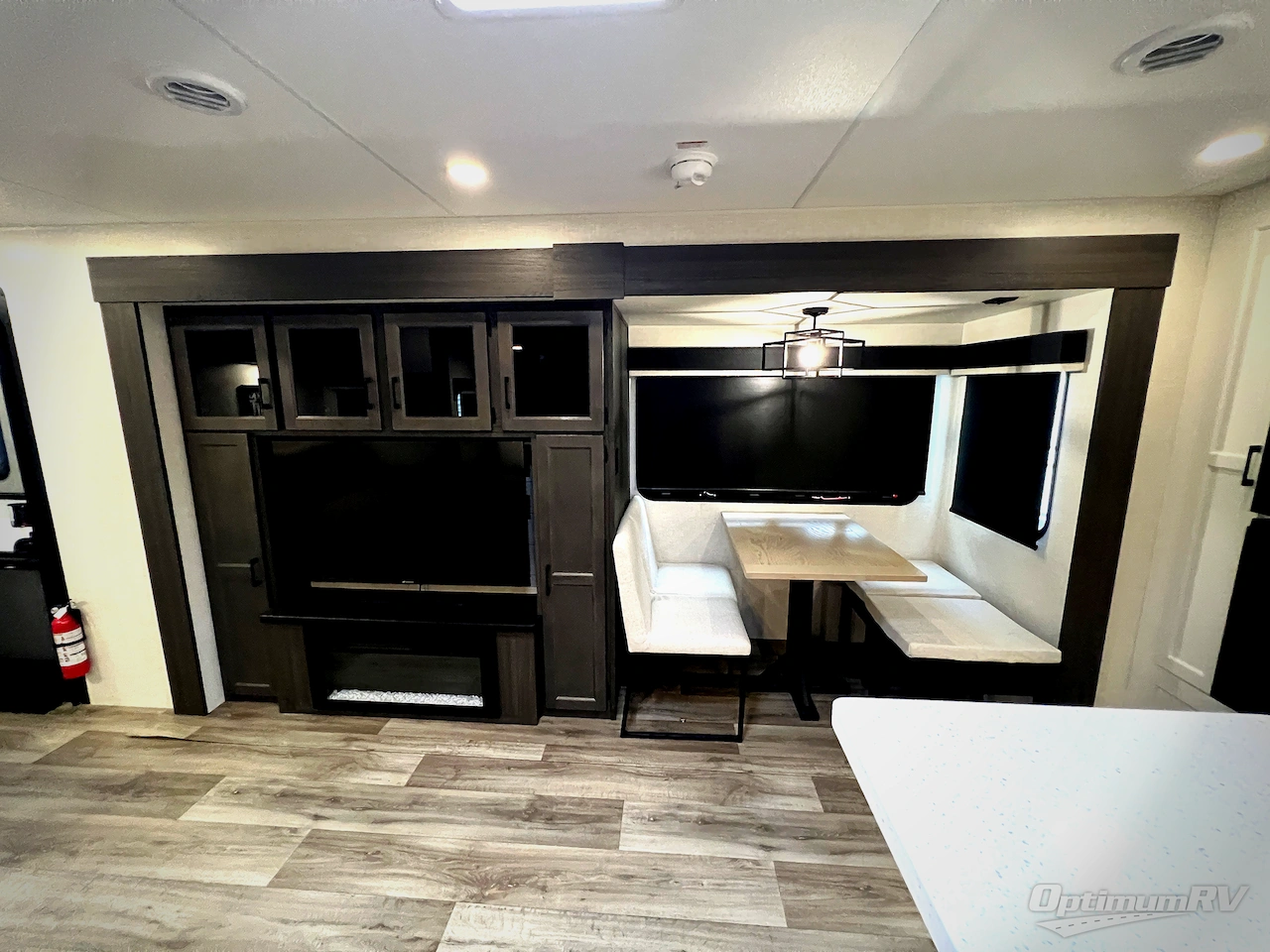 2026 Venture SportTrek Touring Edition STT336VRK Photo 9