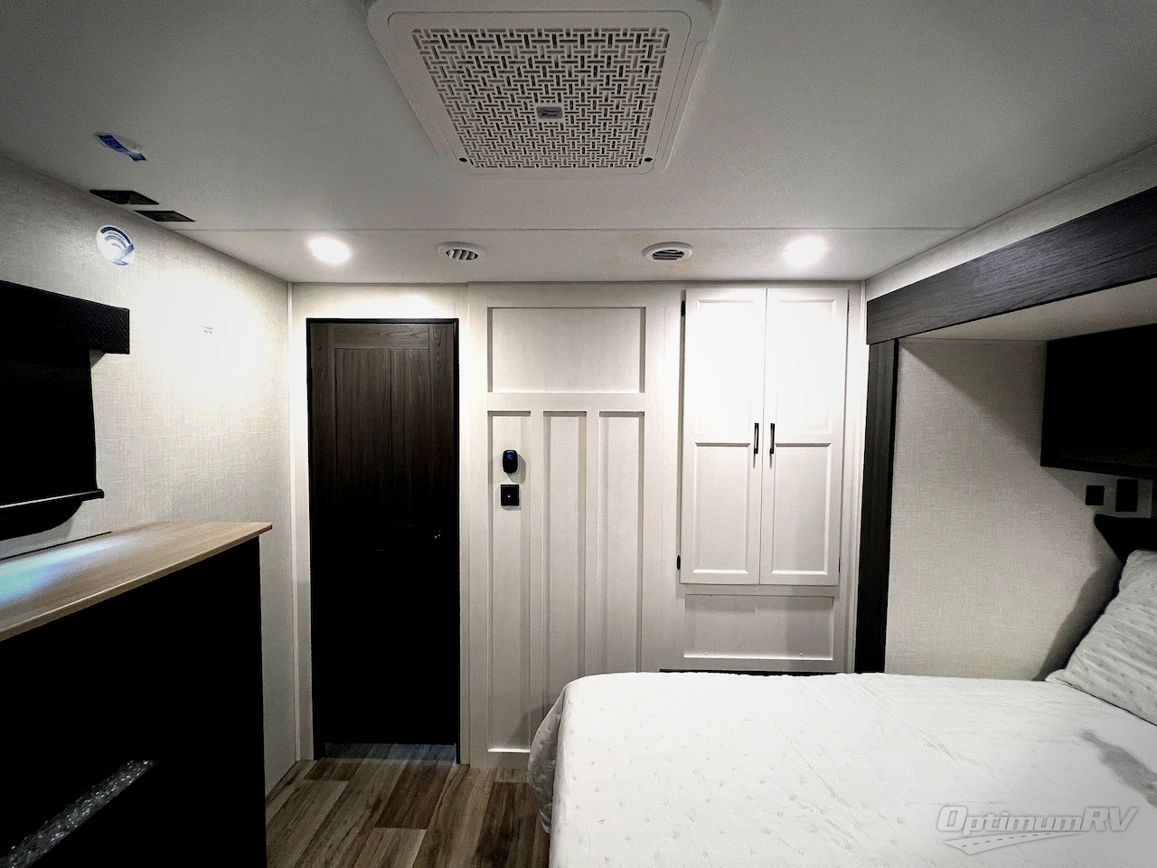 2026 Venture SportTrek Touring Edition STT343VIB Photo 26