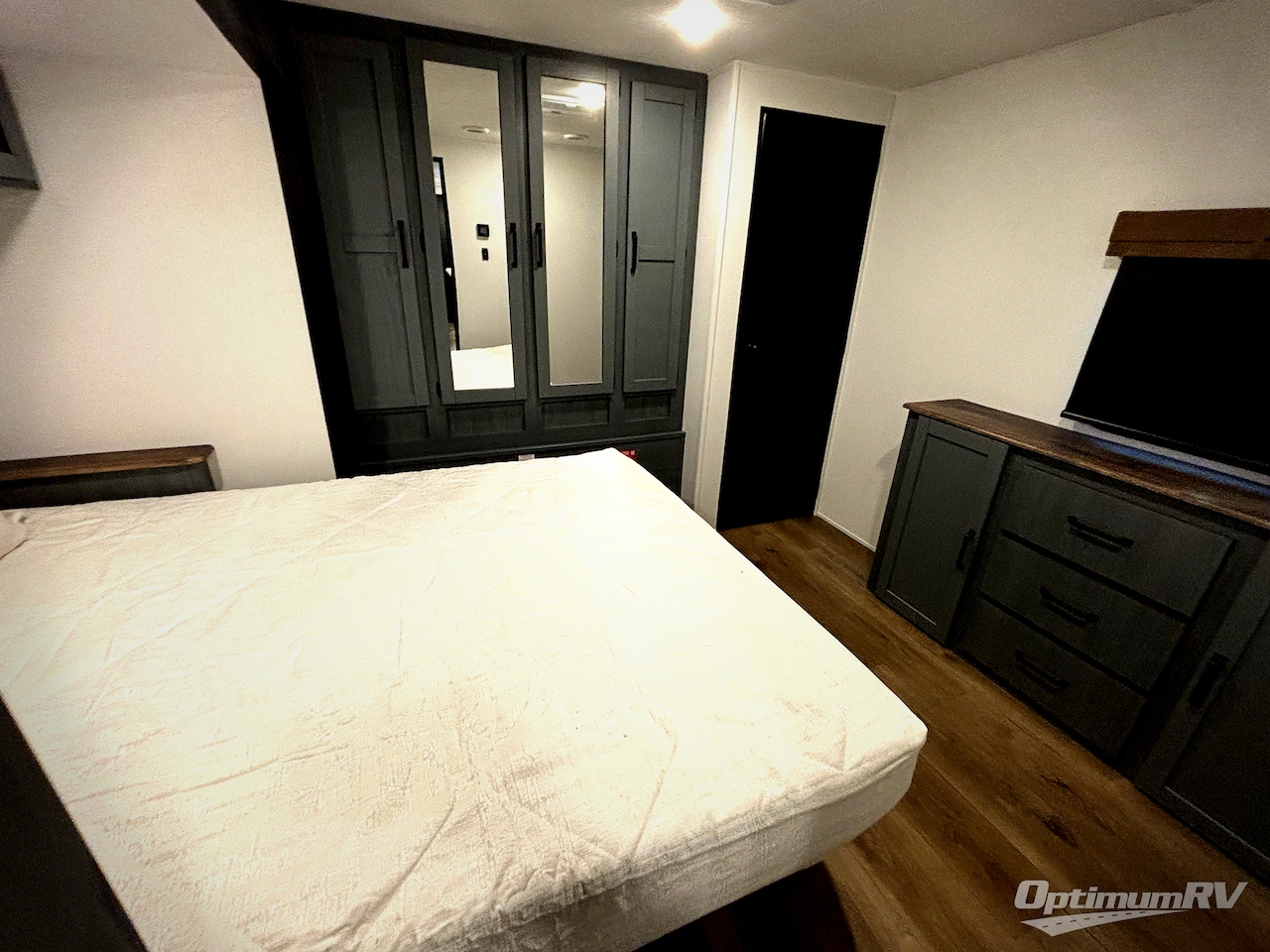 2026 Forest River Puma 32BHFS Photo 8