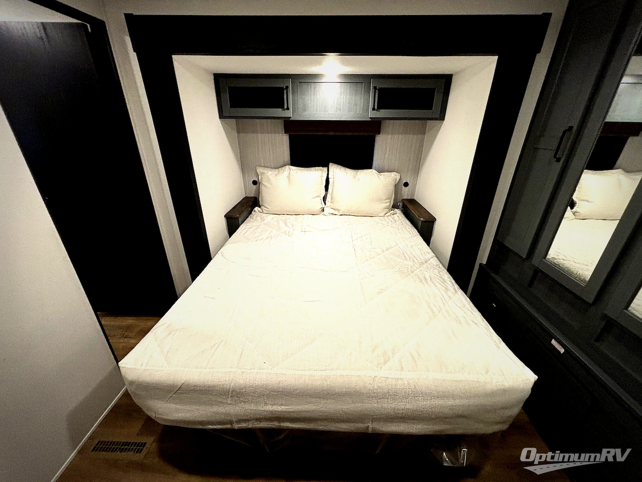 2026 Forest River Puma 32BHFS Photo 9