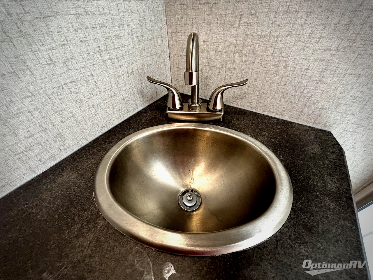 2022 Winnebago Towables Micro Minnie FLX 2306BHS Photo 12