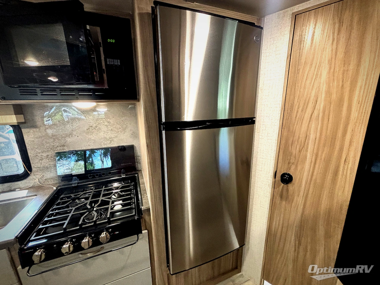 2022 Winnebago Towables Micro Minnie FLX 2306BHS Photo 13