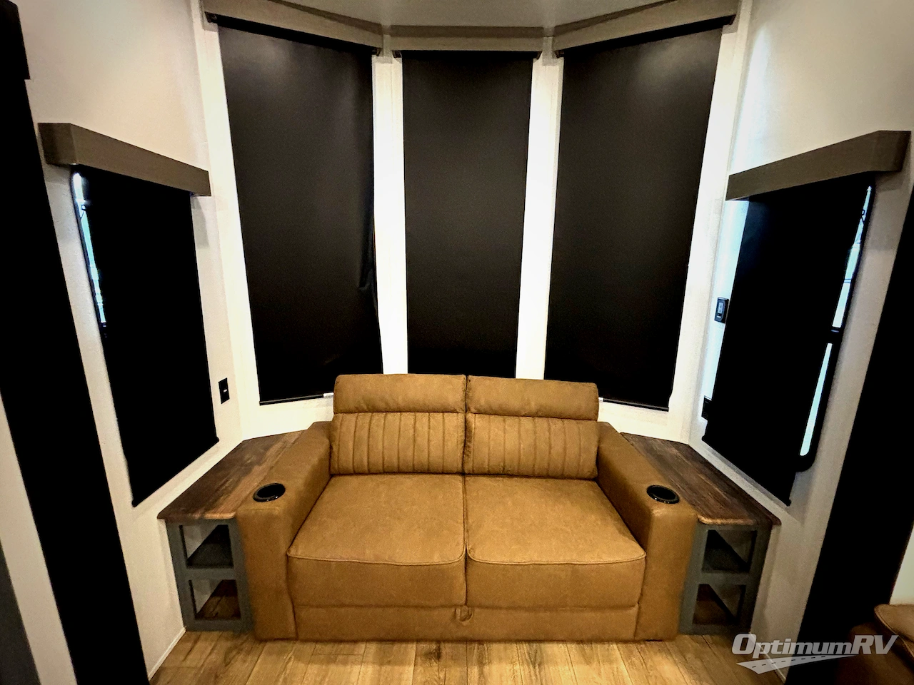 2026 Forest River Puma Vista 402LFT Photo 7