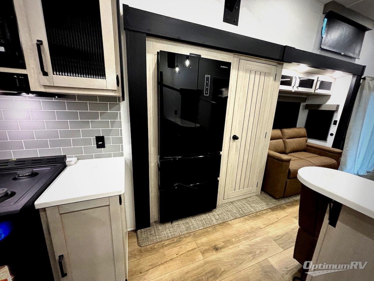 2026 Forest River Puma Vista 403LFT Photo 8