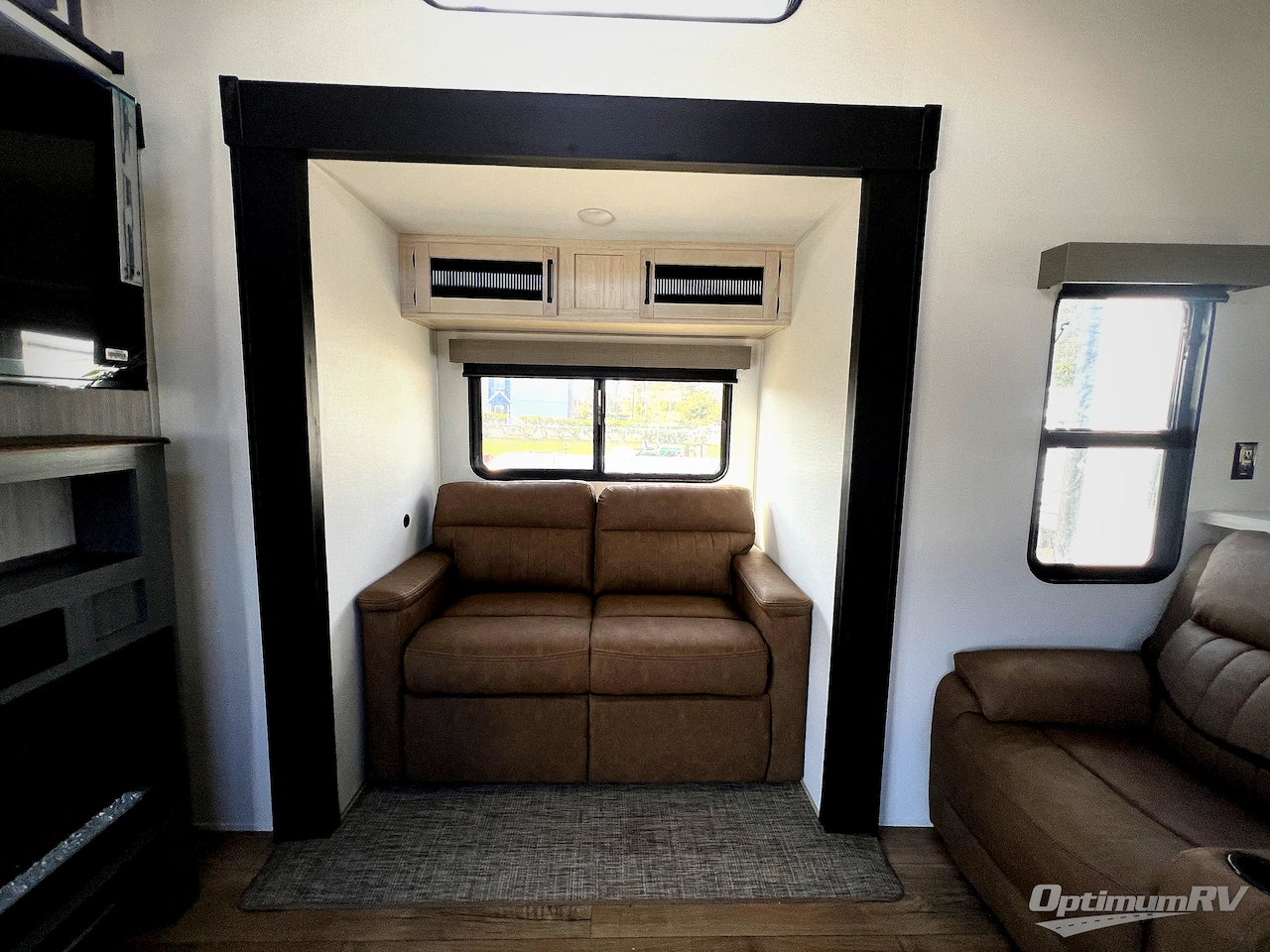 2026 Forest River Puma Vista 403LFT Photo 7