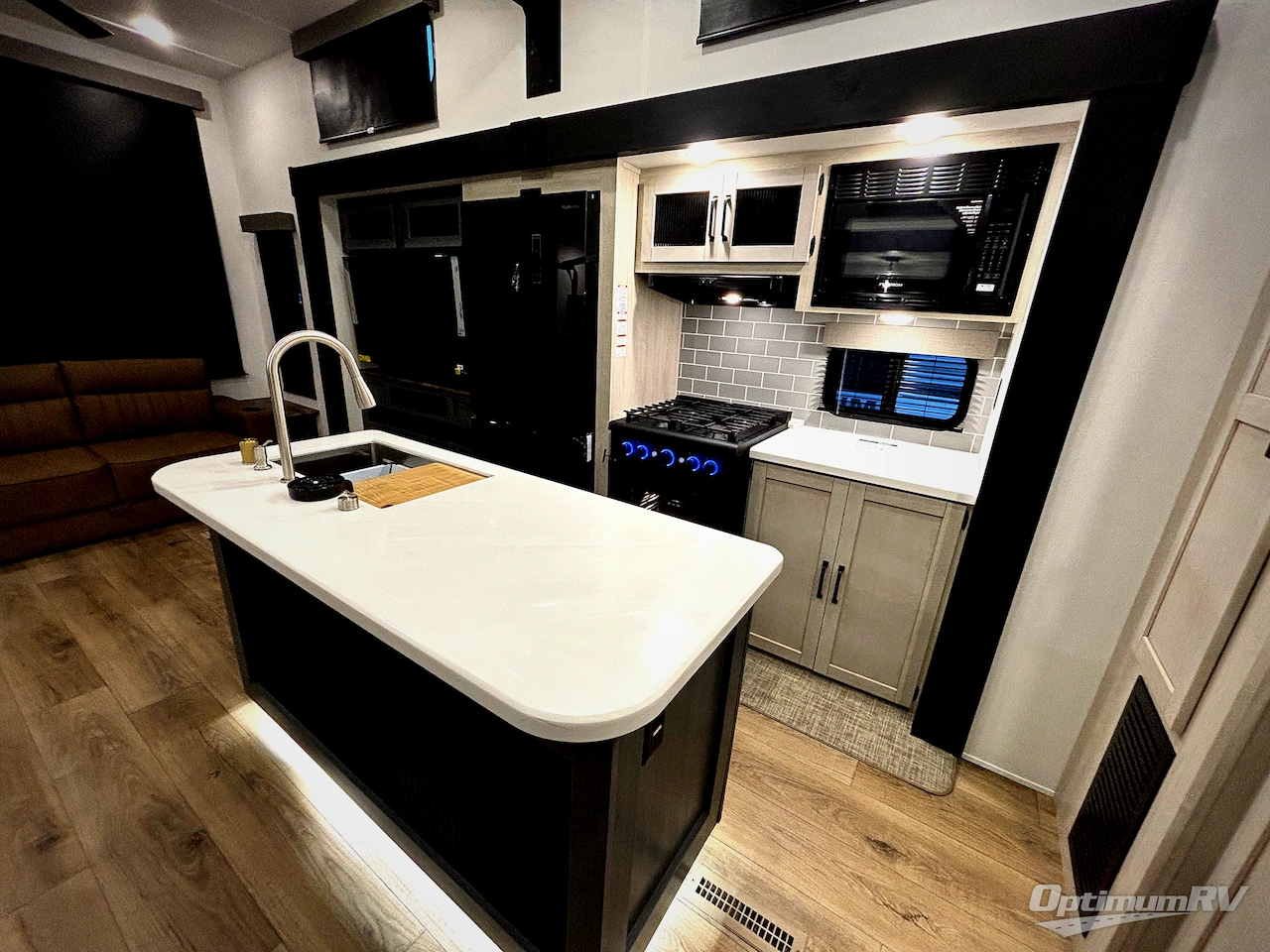 2026 Forest River Puma Vista 401RLFT Photo 20