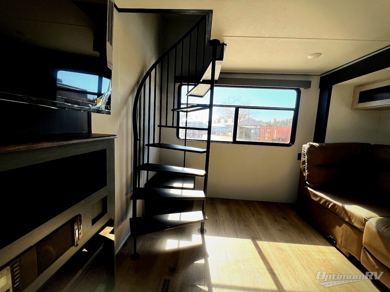 2026 Forest River Puma Vista 423LFT Photo 9