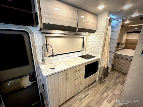 2025 Thor Axis 26.1 RV Photo 3