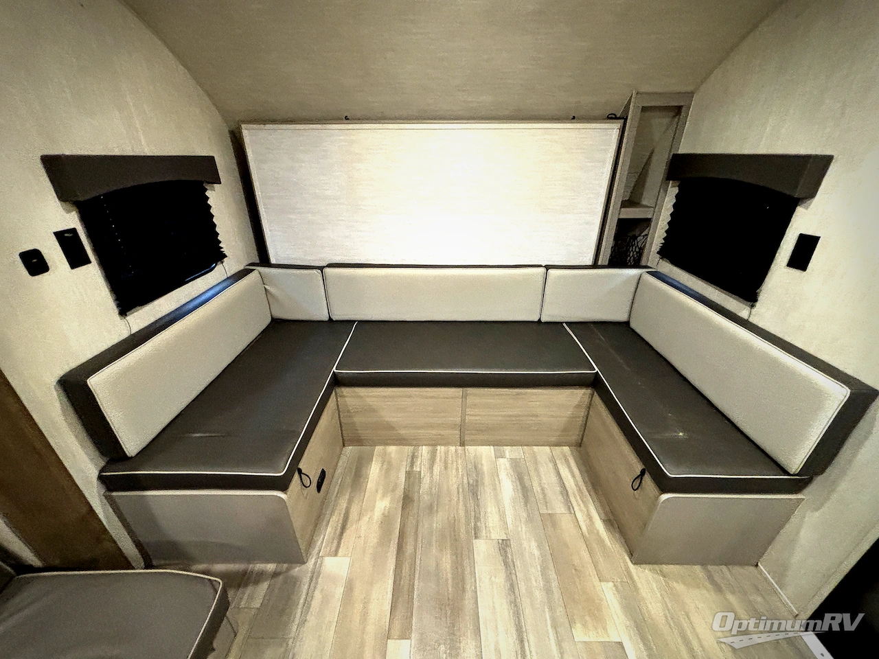 2025 Forest River Viking 4K Series 18DBS Photo 7