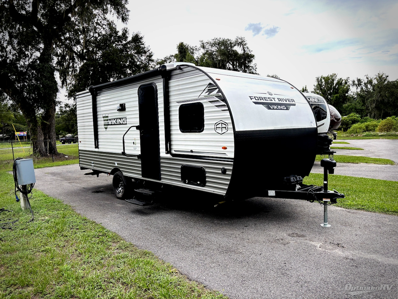 2025 Forest River Viking 4K Series 18DBS Photo 1
